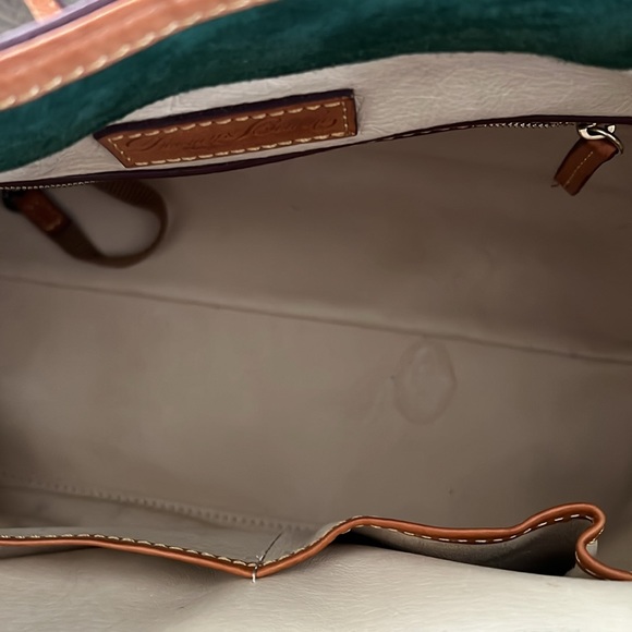 Dooney & Bourke Brown Leather Tote with Gold Clasp - Picture 10 of 13